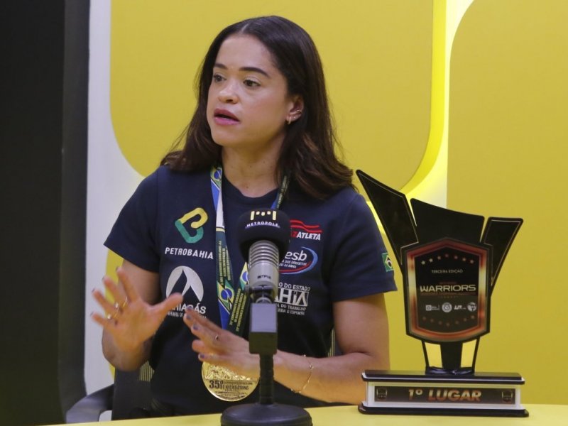 Hexacampeã de kickboxing revela bastidores da carreira e revanche aguardada por sete anos