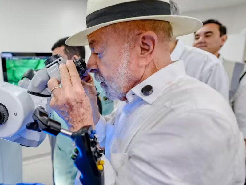 Lula inaugura hospital na Bahia e operação para o 2 de Julho são destaques no Aos Fatos; ouça