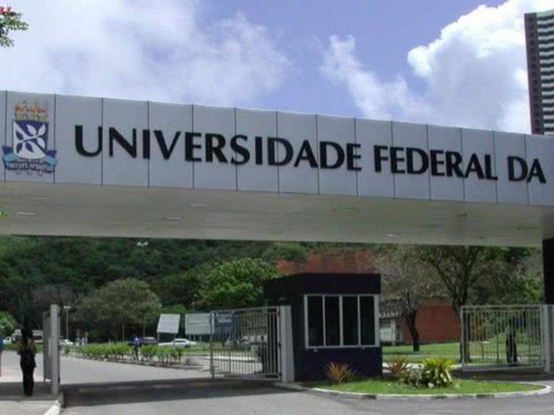 UFBA celebra 80 anos com congresso e homenagens à trajetória da instituição