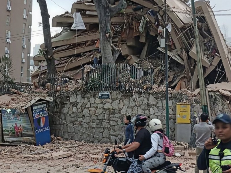 Número de mortos em terremoto na Venezuela sobe para 4.333