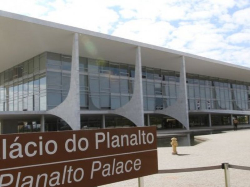 Brasil inicia diálogo com empresários sobre impacto da tarifa americana