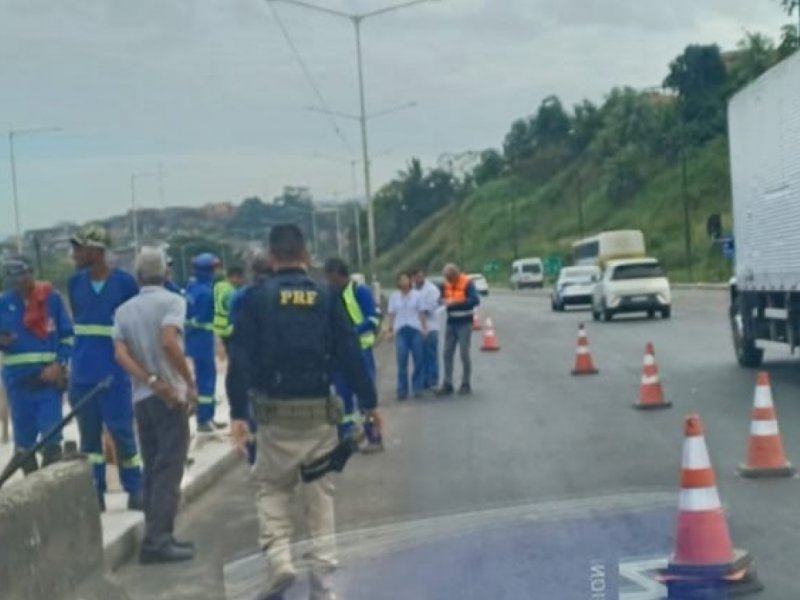 Nova interdição da BR-324 e discurso de Lula sobre soberania nacional são destaques no Aos Fatos; ouça