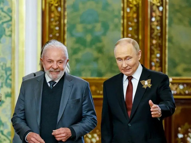 Lula conversa com Putin e defende ampliar exportações brasileiras para a Rússia