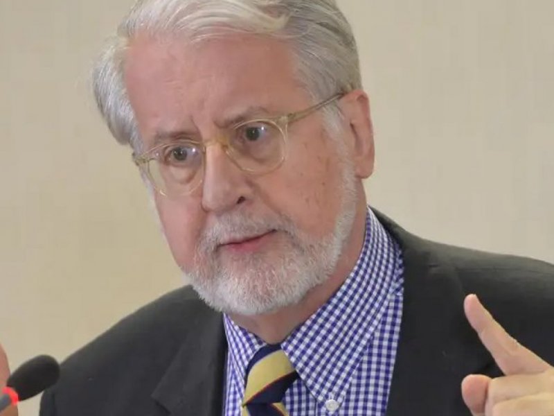 Três Pontos: Paulo Sérgio Pinheiro classifica como “molecagem” ação dos EUA contra embaixadora