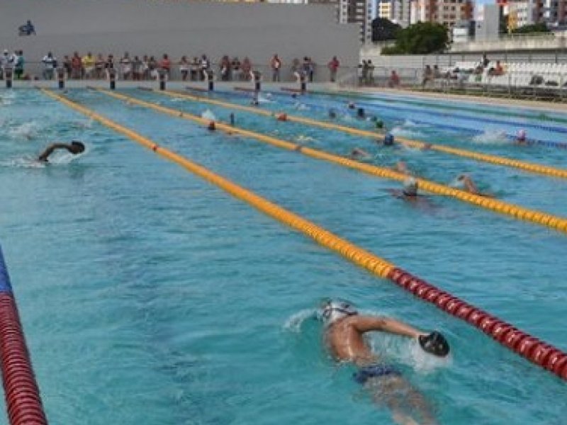 Salvador abre nesta terça inscrições para vagas gratuitas de natação e hidroginástica