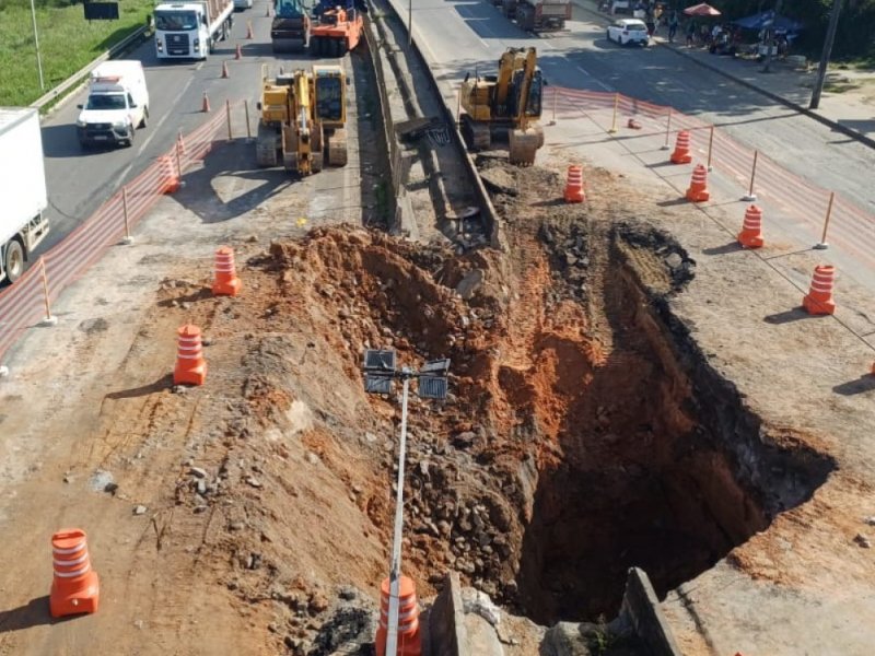 Dnit identifica causa de afundamento e define recuperação de trecho da BR-324