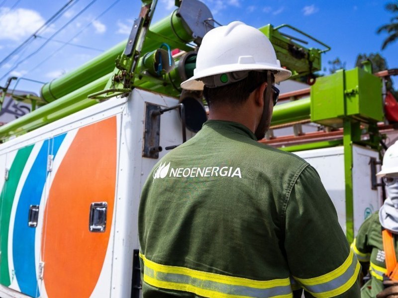 Mais de 40 bairros de Salvador terão desligamento de energia até o fim de agosto; veja cronograma