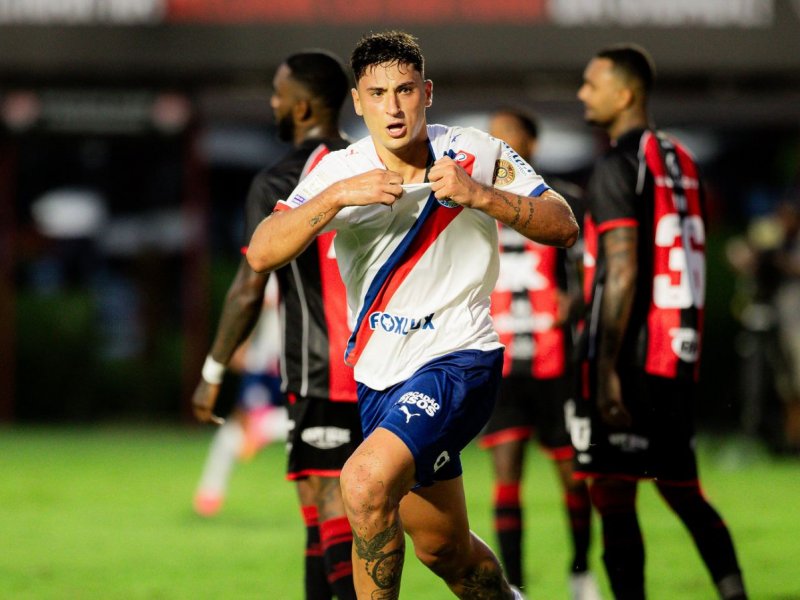 Tabu quebrado! Bahia bate o Vitória e vence o 1º Ba-Vi no Barradão pelo Brasileiro