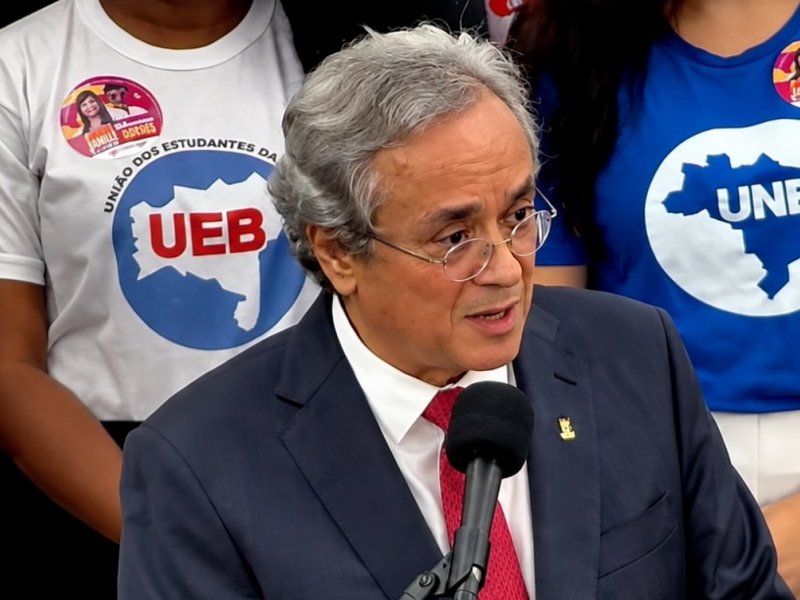 Marighella, Maiakóvski e Zweig: como foi o discurso de posse de João Carlos Salles na Ufba