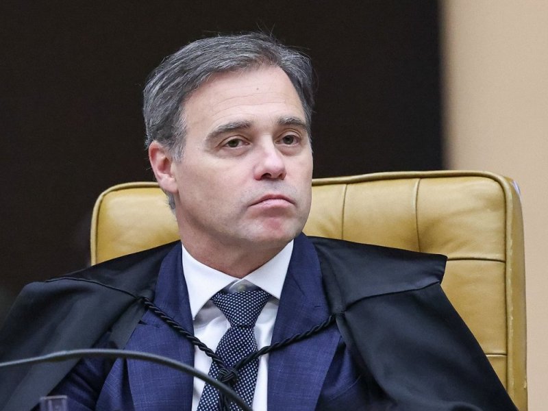 Aos Fatos: Dados do celular de Vorcaro no STF e fraudes no IPTU de Salvador são destaques; ouça