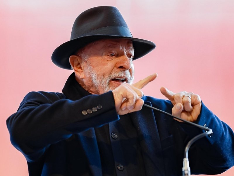 Lula diz que 8 de Janeiro foi “terrorismo” e critica classificação de Trump