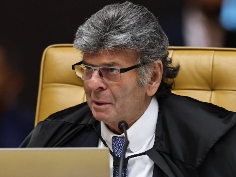 Fux assume ação que pede registros de visitas da esposa de Moraes e de Vorcaro ao Senado
