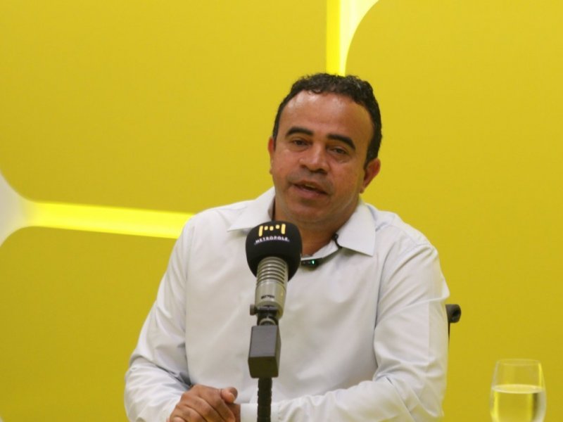 Candidato ao Governo da Bahia, Ronaldo Mansur sofre acidente de carro em Salvador
