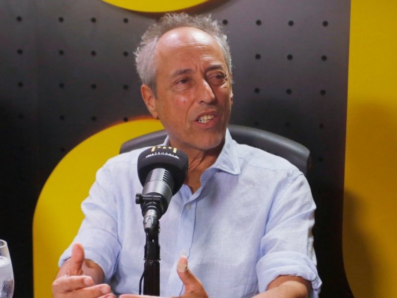 Bob Fernandes critica suspensão do canal de Lula e aponta influência das redes