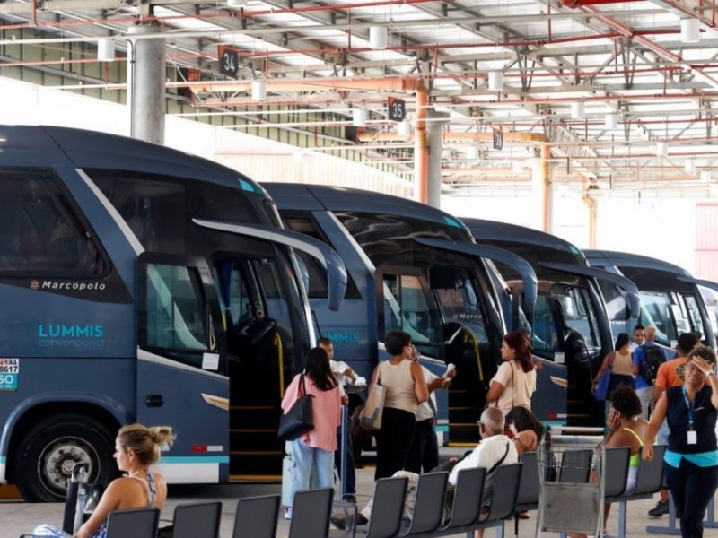 Ônibus, metrô, ferry e lanchinhas: saiba como viajar de graça para votar na Bahia