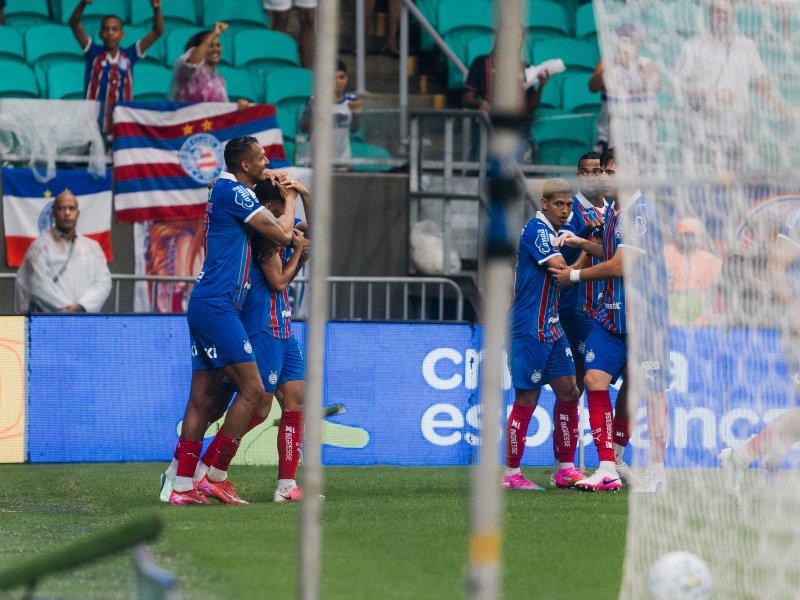 Bahia vira jogo sob pressão e derrota o São Paulo na Fonte Nova