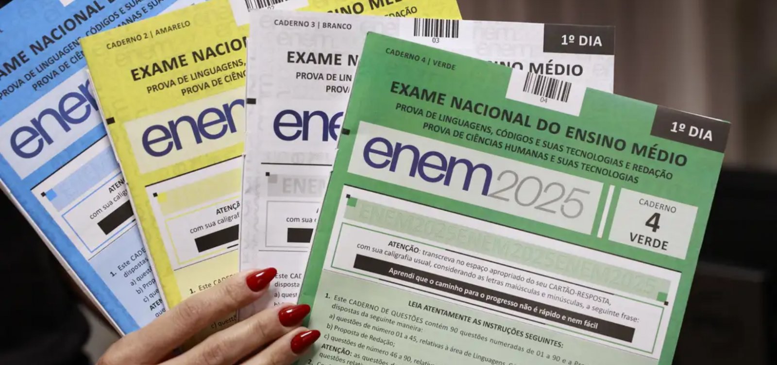 Ministro da Educação descarta cancelamento do Enem após anulação de três questões