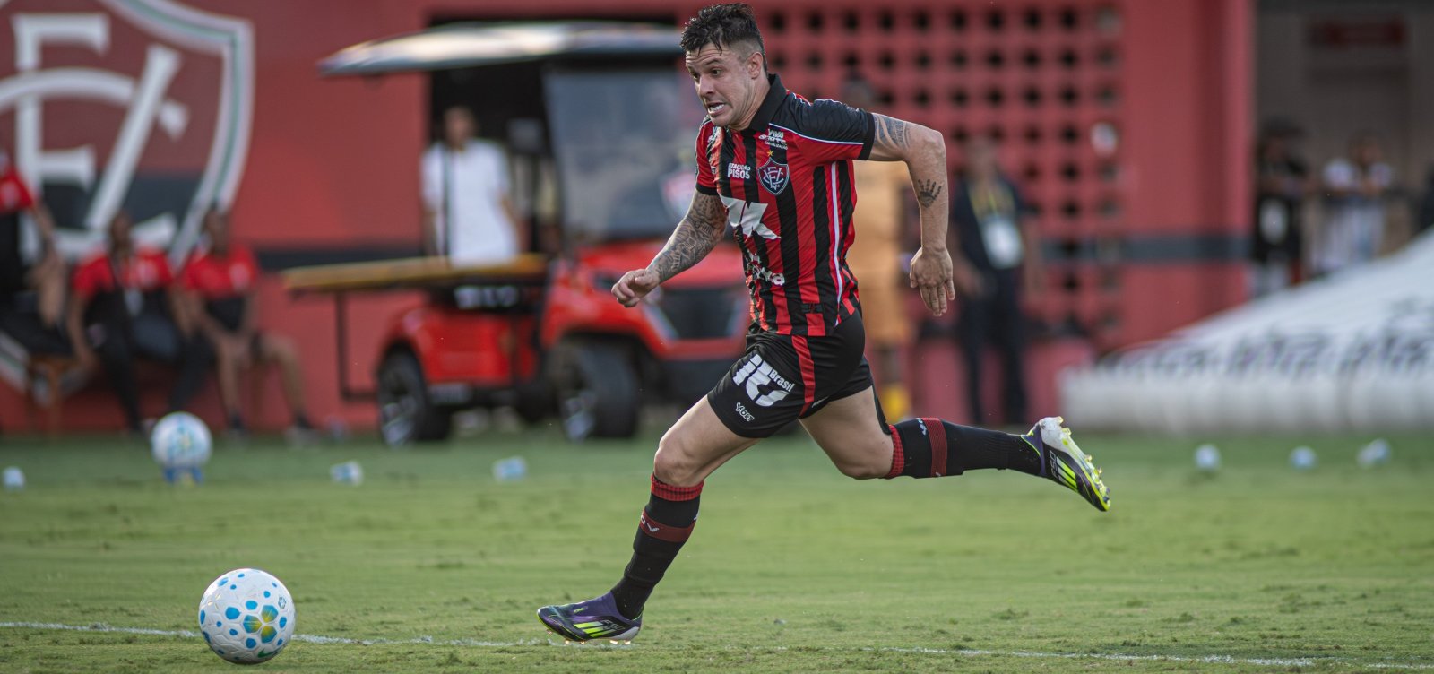 Os Campeões da Bola transmitem Vitória x Corinthians neste sábado