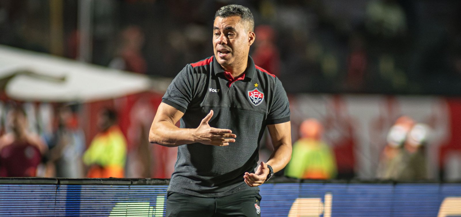 Jair Ventura avalia atuação do Vitória após empate: Gostei muito do que eu vi