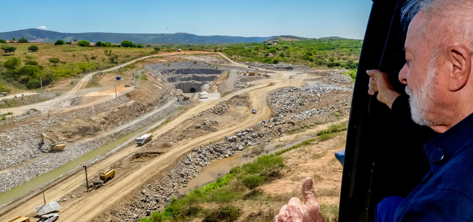 Lula inaugura túnel da transposição que leva águas do São Francisco ao Rio Grande do Norte