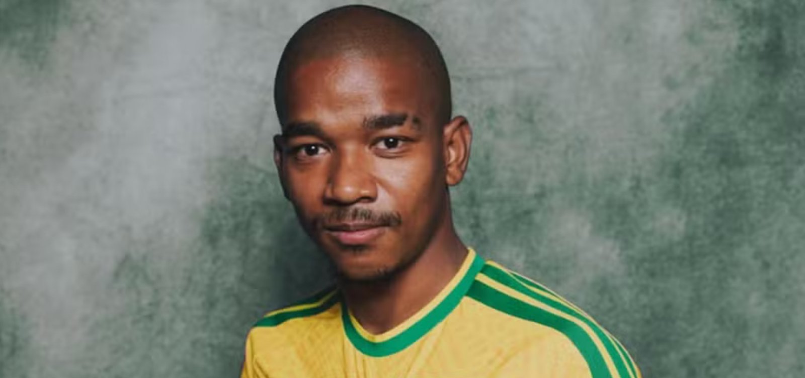 Meio-campista da África do Sul, Jayden Adams morre aos 25 anos