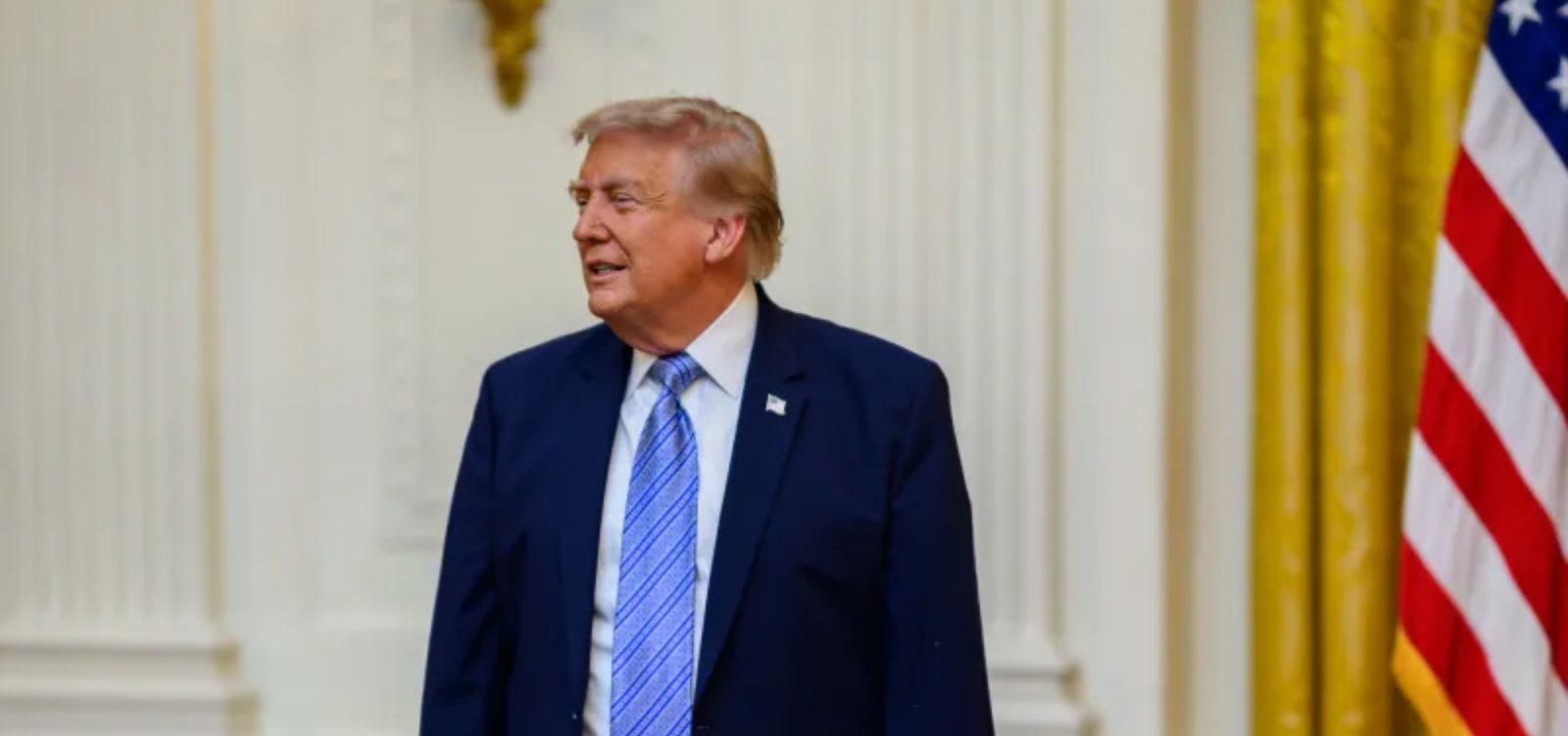 Trump suspende por três dias tarifas de 50% sobre produtos do Canadá