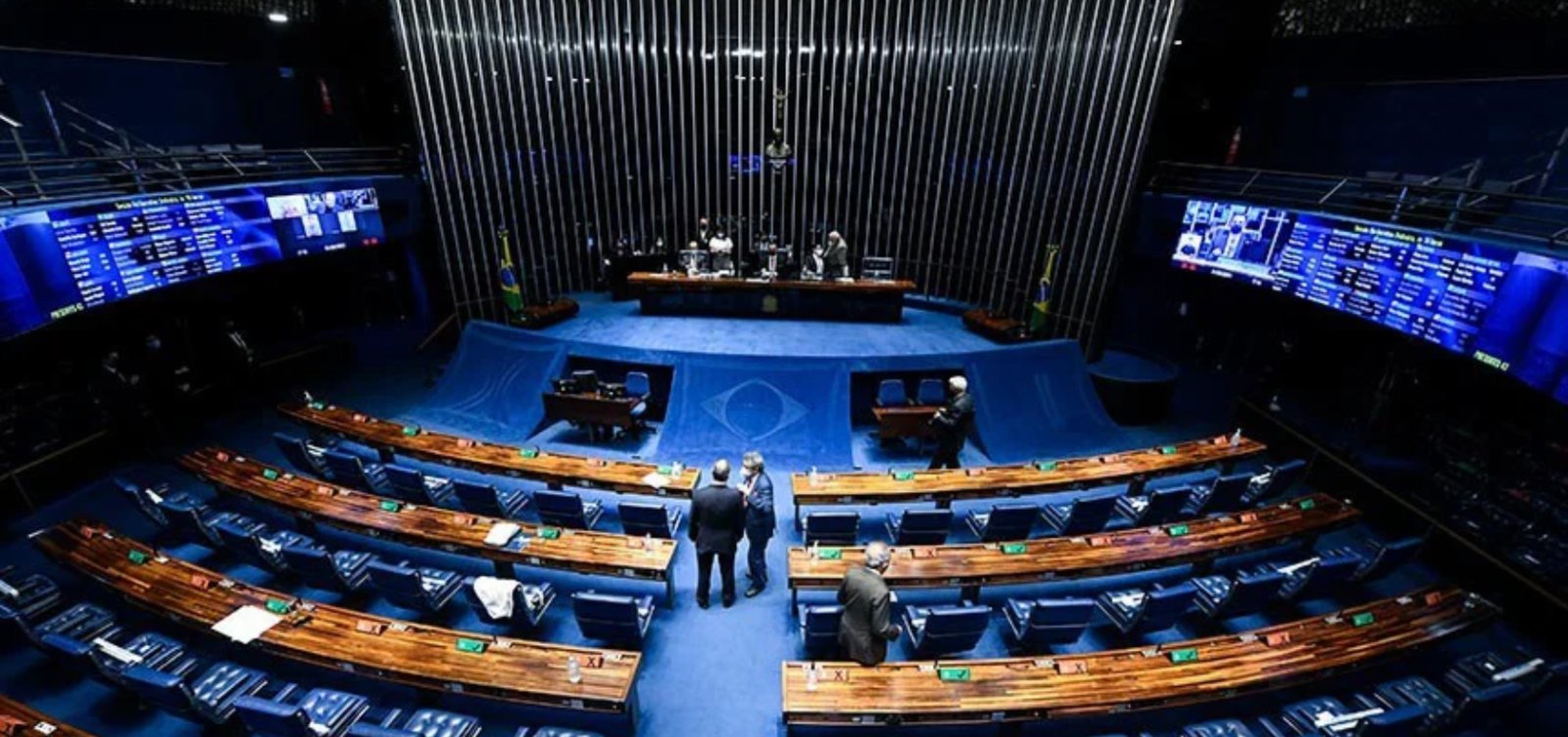 Senado amplia plano de saúde de ex-parlamentares para filhos e outros dependentes