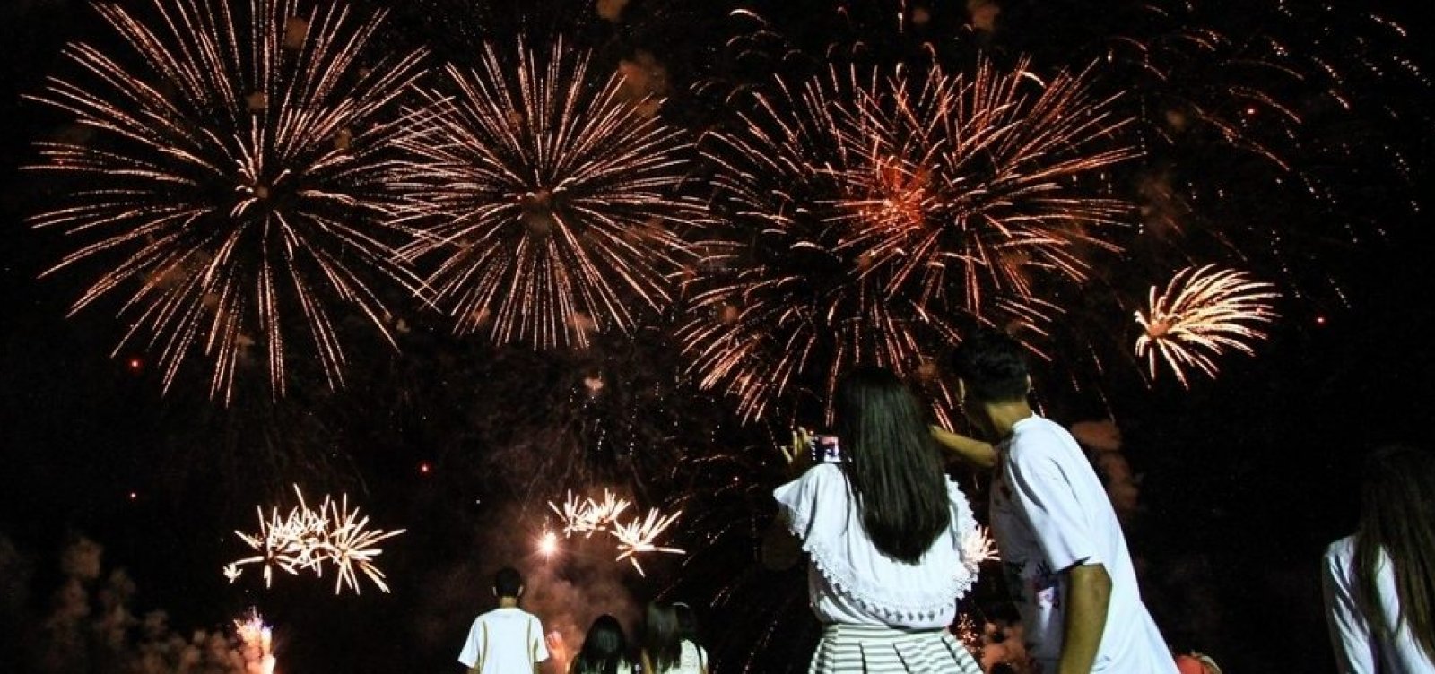Mesmo com Covid-19, festas na Bahia vendem ingressos para o réveillon