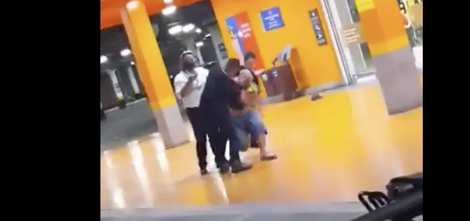 Assassinato no Carrefour: delegada nega racismo, mas não explica motivo de crime