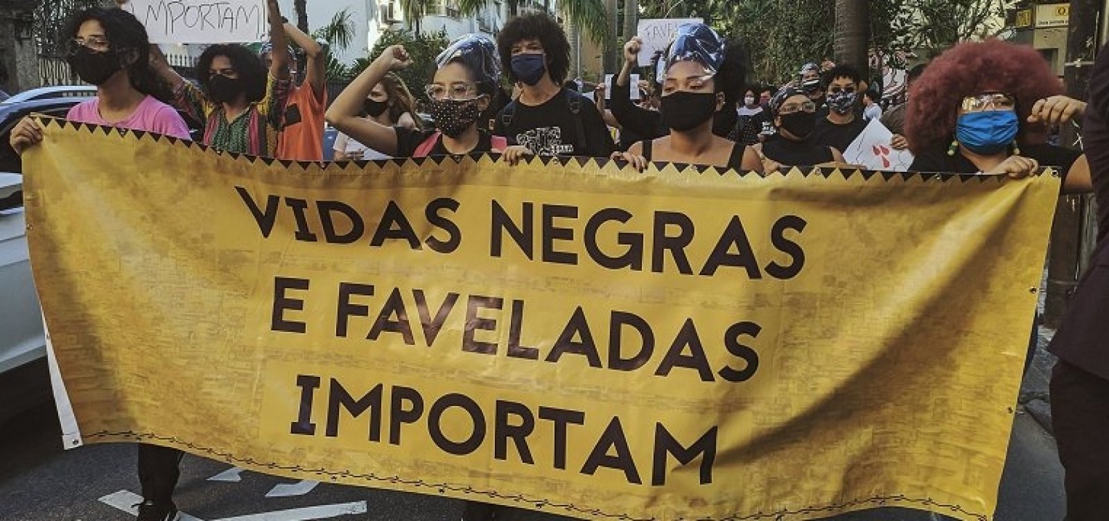 Mortes de negros por violência física crescem 59% em 8 anos no Brasil