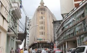 Prefeitura já atrasa em 3 meses alvará de obra do governo na Rua Chile, diz Rui