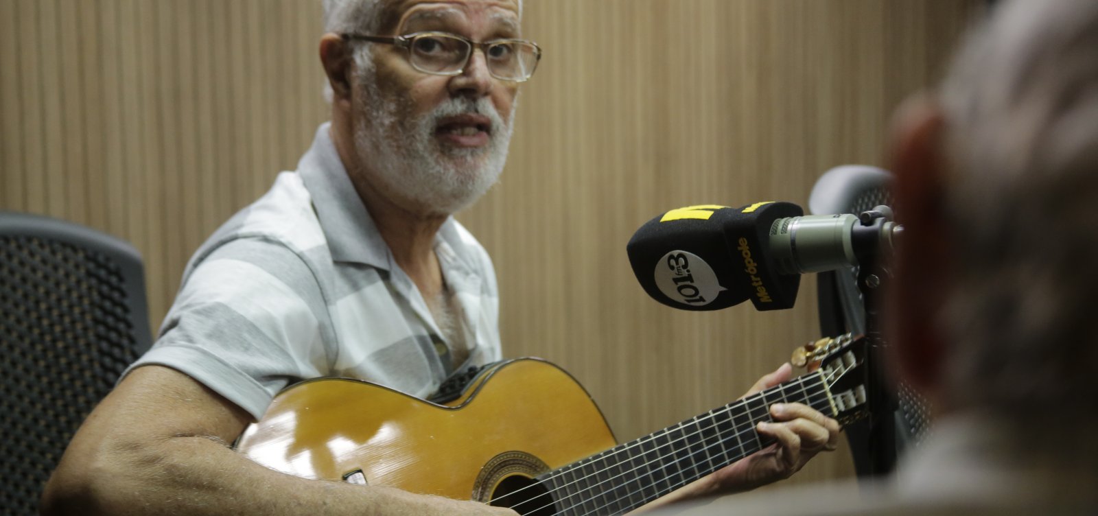 Dia do samba: ritmo é 'filho de duas Bahias', diz músico Roberto Mendes