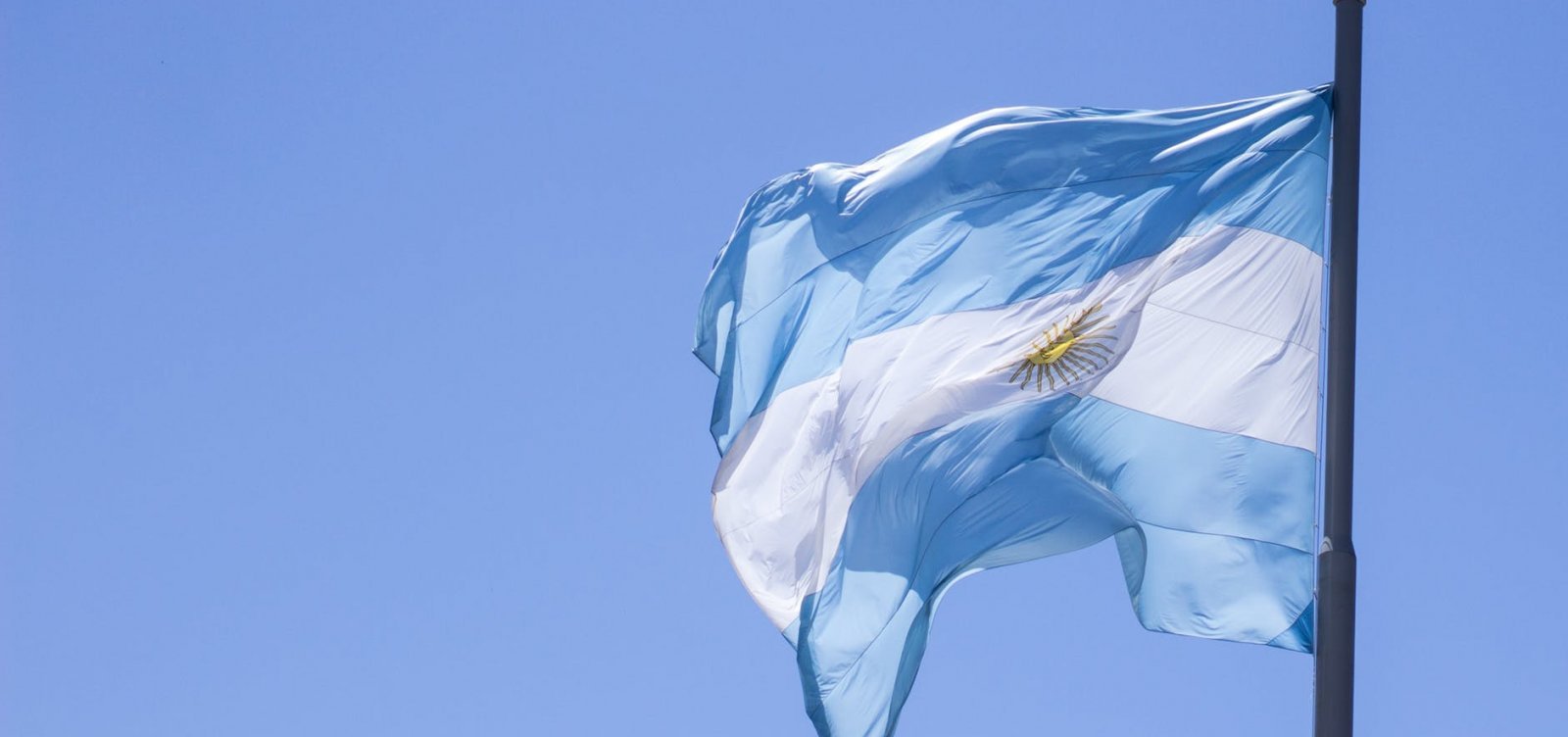 Argentina fecha acordo com a Rússia para compra de 20,6 milhões de doses da vacina Sputnik V