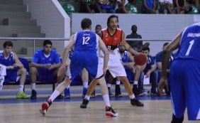 Depois de vencer duas seguidas, Universo/Vitória perde para o Pinheiros