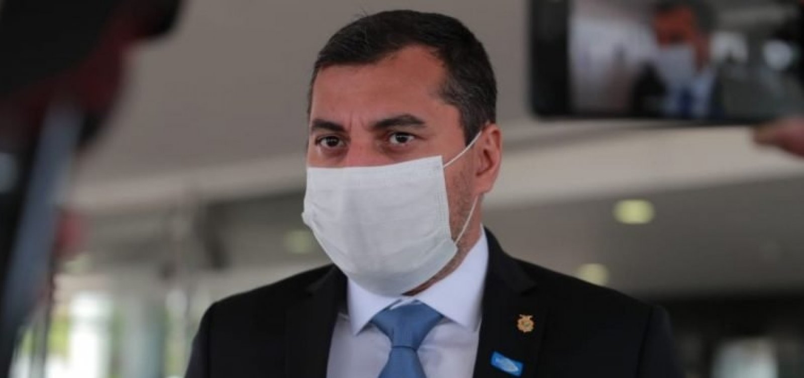 Após pressão popular, governo do Amazonas autoriza reabertura do comércio no estado