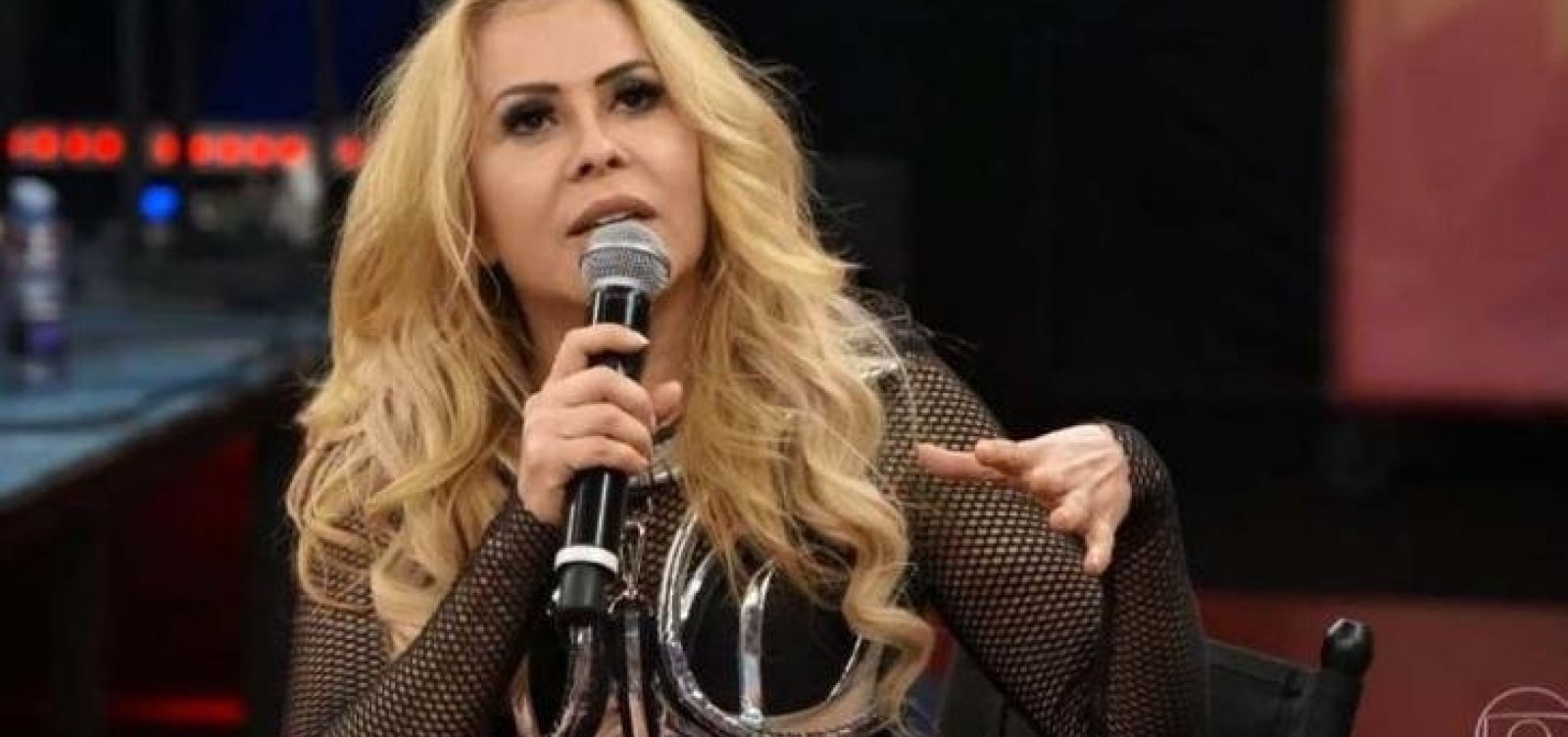 Joelma revela que está há quase três anos sem beijar e choca fãs