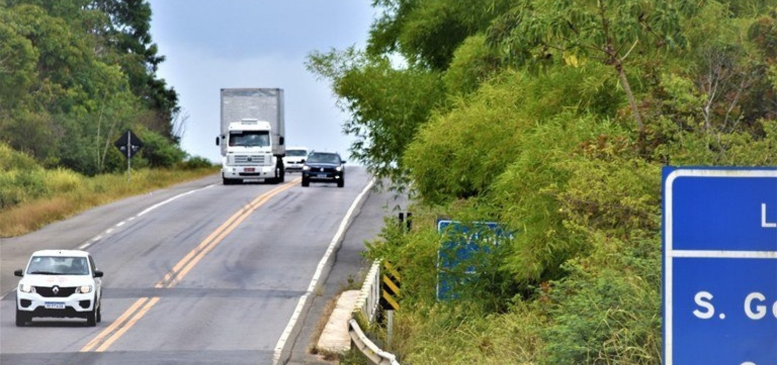 Rodovias baianas registram mais de 50 mil flagrantes de ultrapassagem proibida, diz PRF