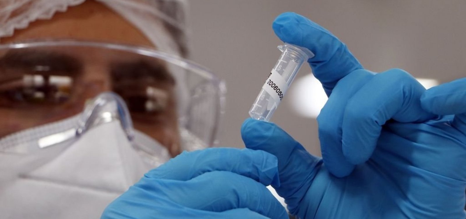 Para chegar à imunidade coletiva, Brasil precisa vacinar 99% da população, diz cientista