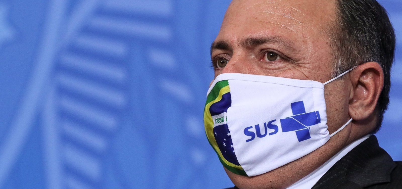Lewandowski autoriza investigação sobre conduta de Pazuello em crise sanitária no Amazonas