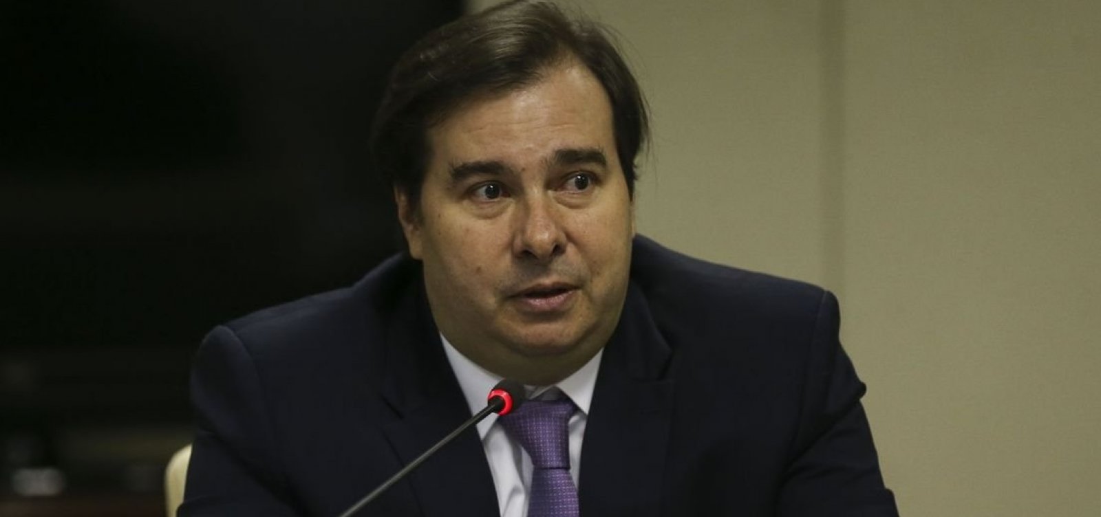 Rodrigo Maia reafirma que não irá deferir impeachment contra Bolsonaro 