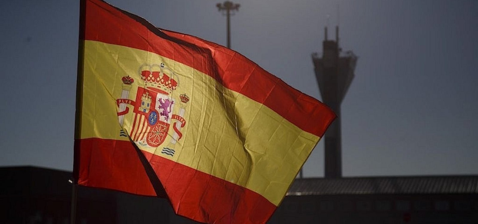 Espanha restringe entrada de pessoas vindas do Brasil e da África do Sul