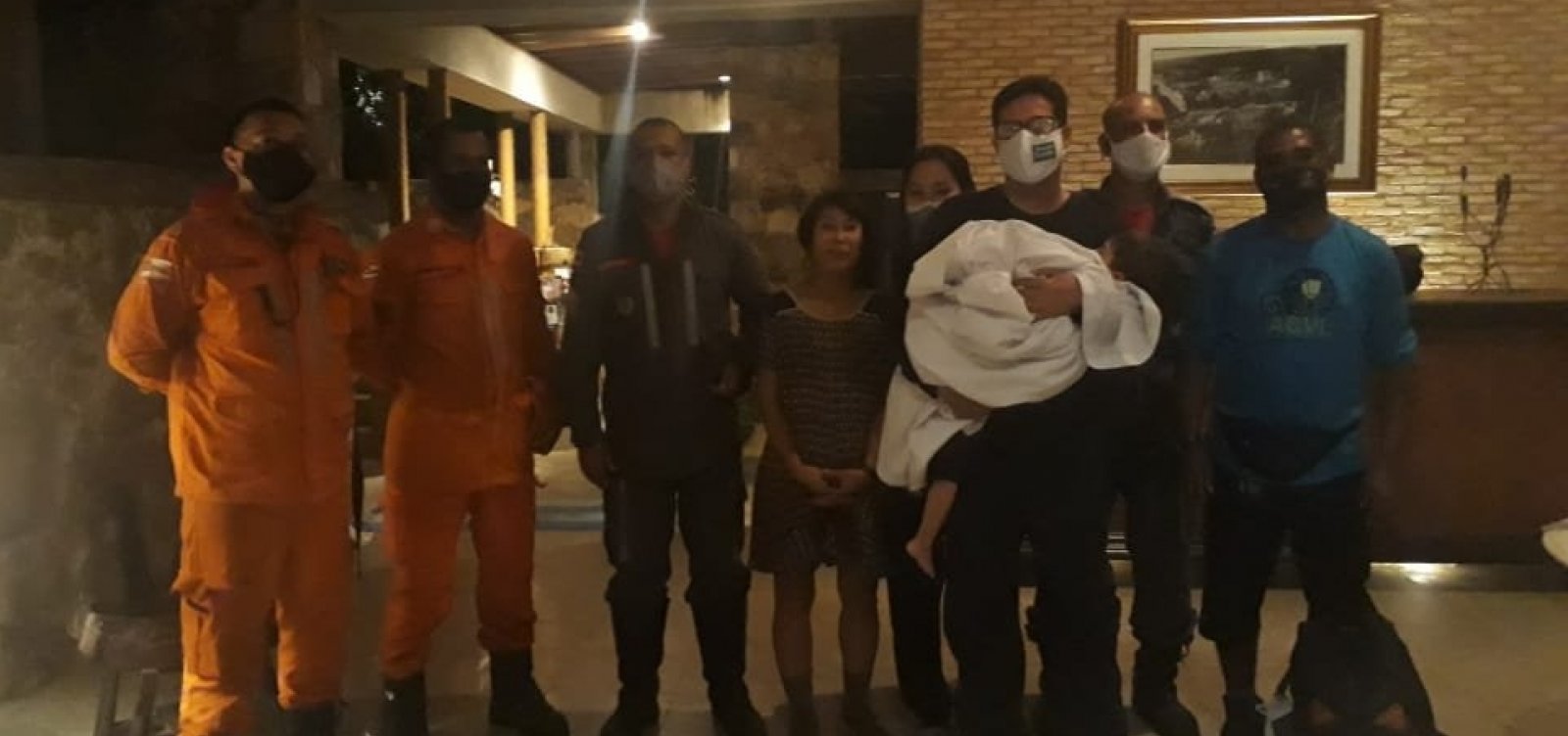 Bombeiros resgatam turista sul coreana perdida em trilha na Chapada Diamantina