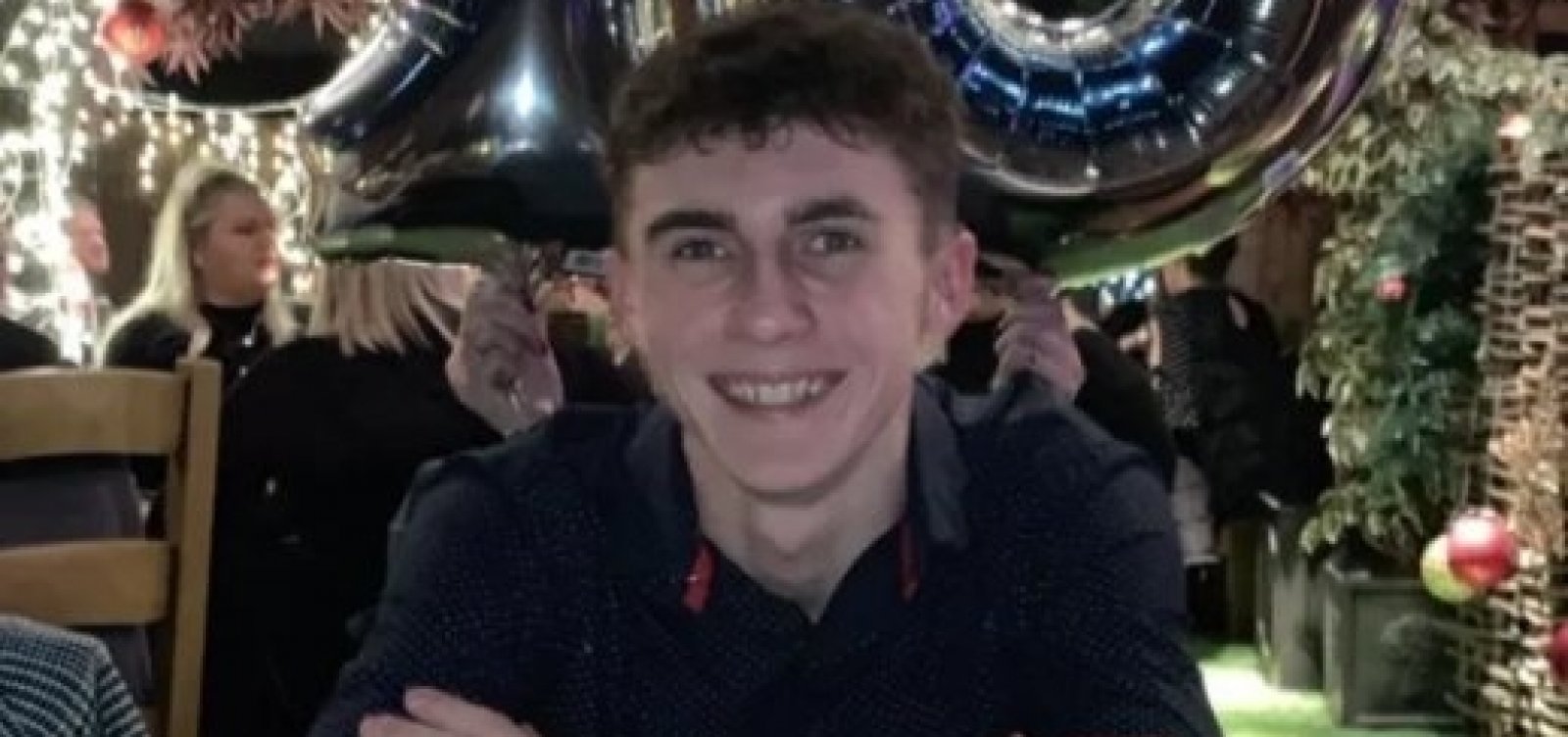 Depois de 10 meses em coma, jovem acorda e descobre pandemia