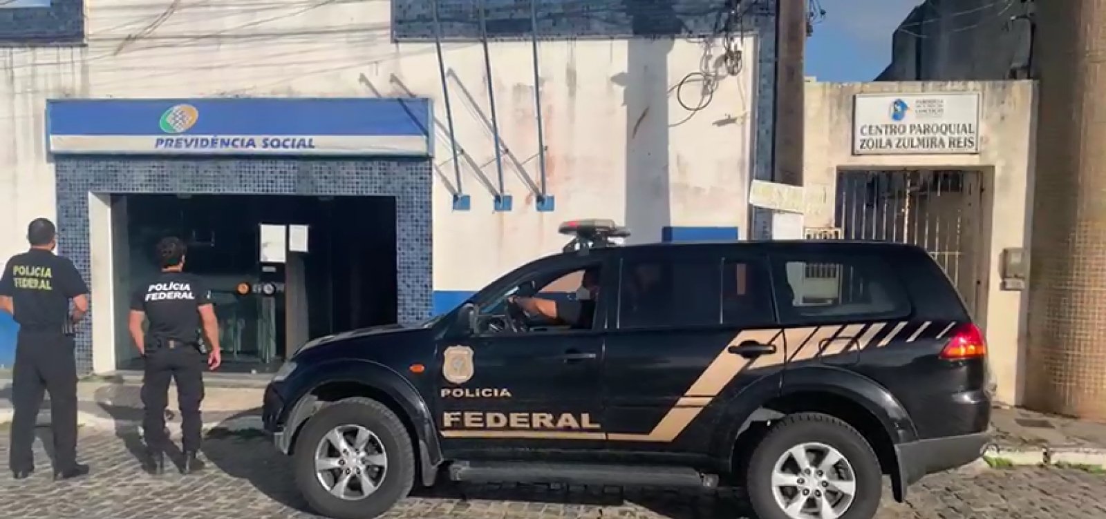 Sapeaçu: chefe de agência do INSS é preso por fraudar benefícios