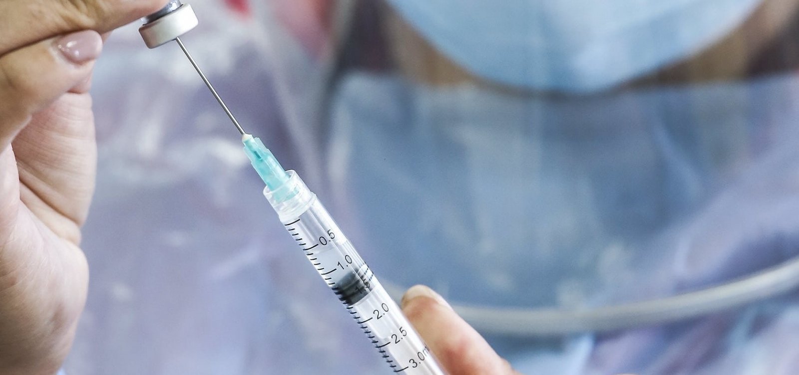 Covid-19: mais de 2,7 milhões foram vacinados em 26 estados e DF, aponta consórcio de imprensa