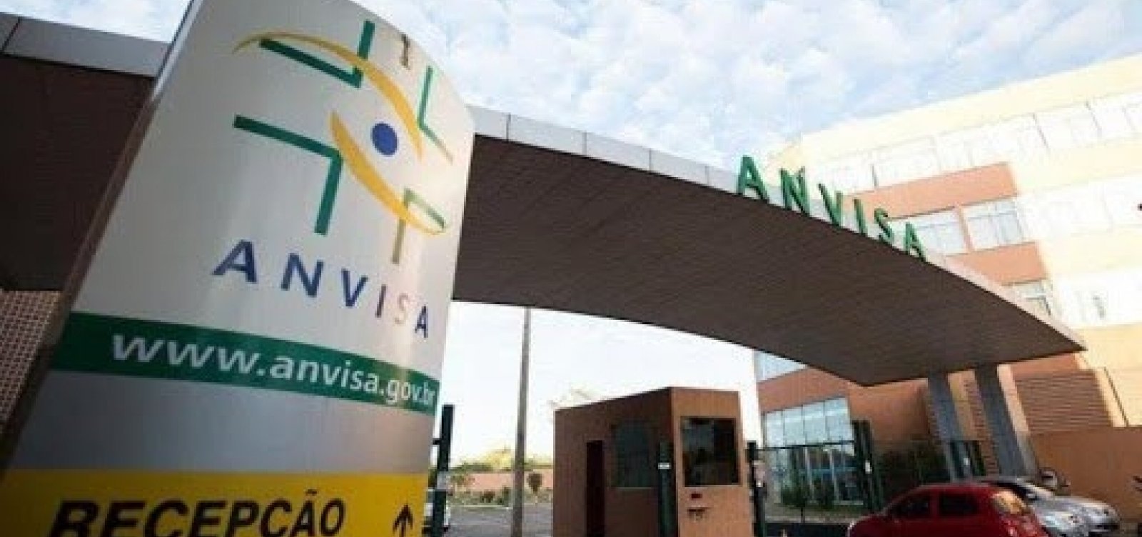 'Vamos enquadrar a Anvisa', diz líder do governo Bolsonaro