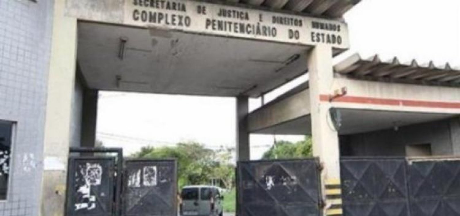 Detentos fogem do Complexo Penitenciário da Mata Escura