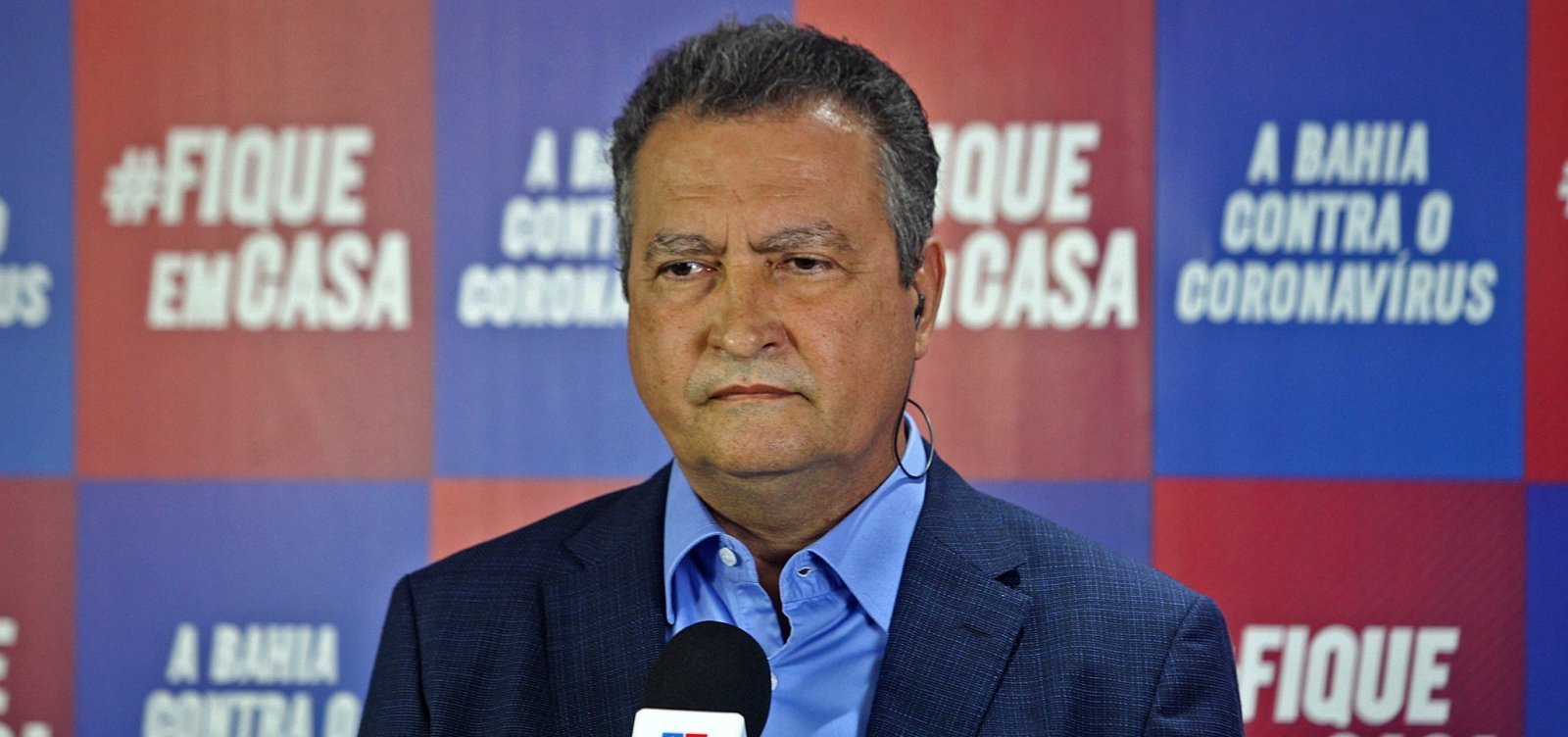 'Acabou a vacina porque o governo federal não se planejou', diz Rui Costa