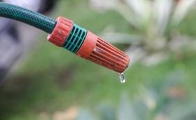 Fornecimento de água acontece a cada 15 dias por falta de chuva em Itabuna