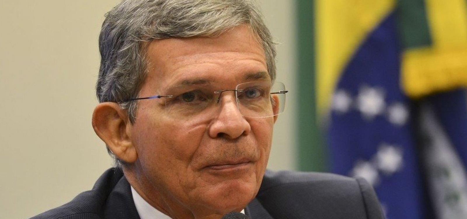 'É preciso olhar o investidor, mas também o brasileiro', diz novo presidente da Petrobras